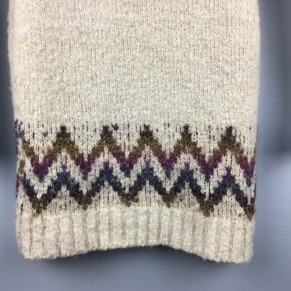 Wearing Your ❤️ On Your Sleeve Sweater - Picture 5 of 8